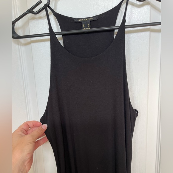 Revamped curve hugging dress-Soft stretchy material-size M US, Halter neckline - Picture 4 of 5